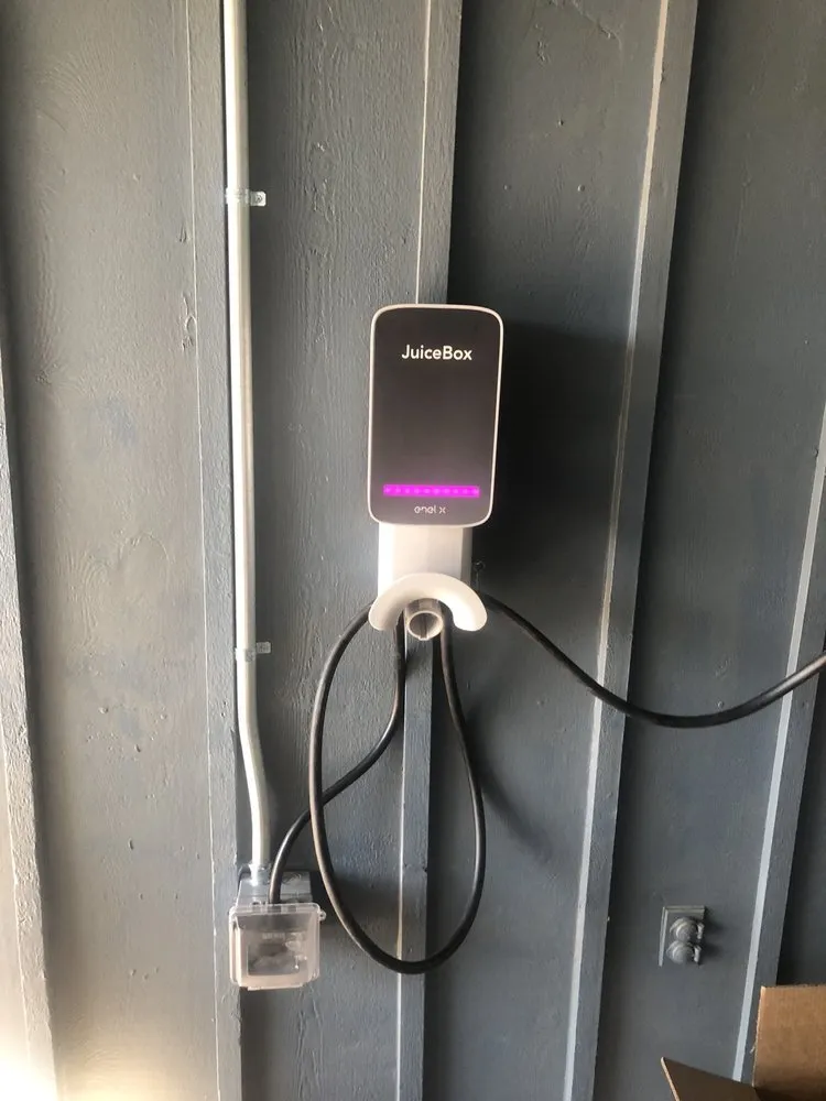 Expert electrical repair service in ,  - Farris Electric