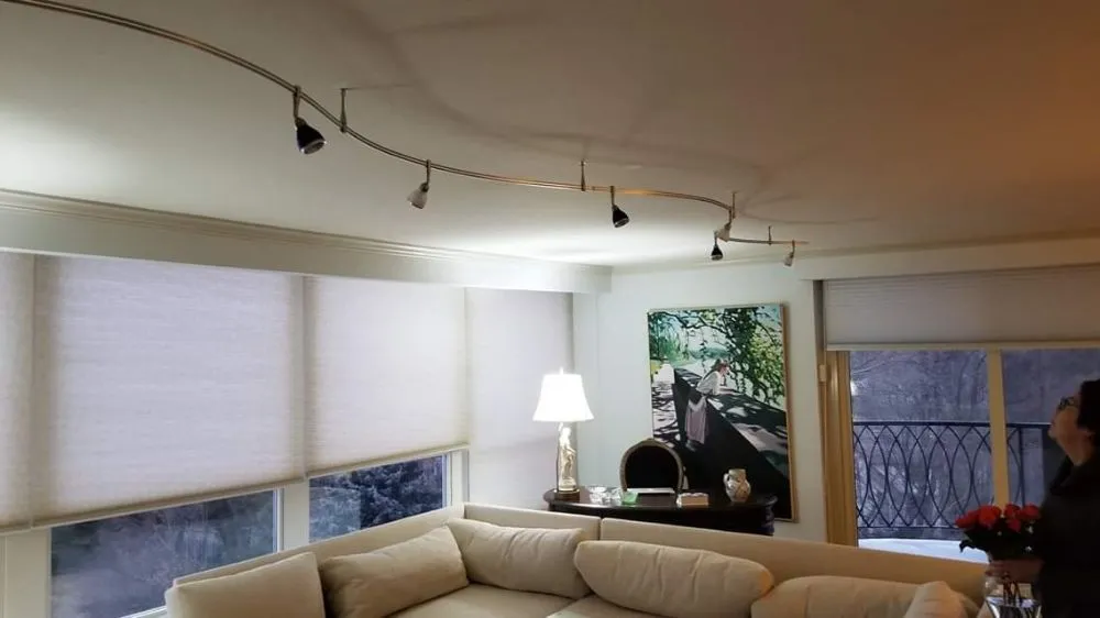 Slide of Farryn Electric