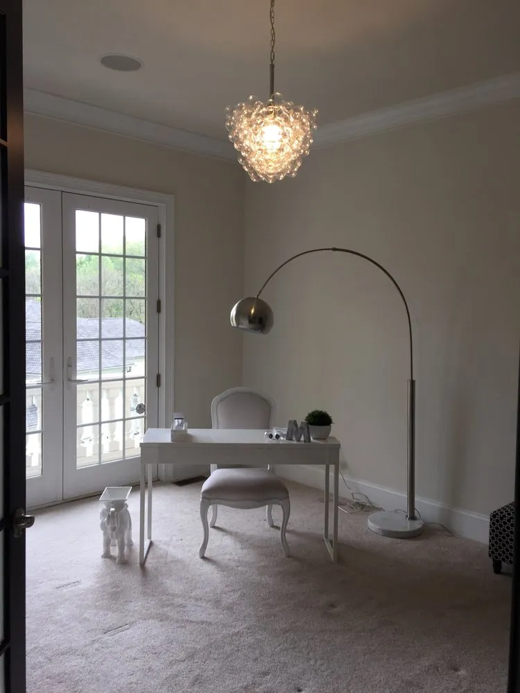 Slide of Farryn Electric