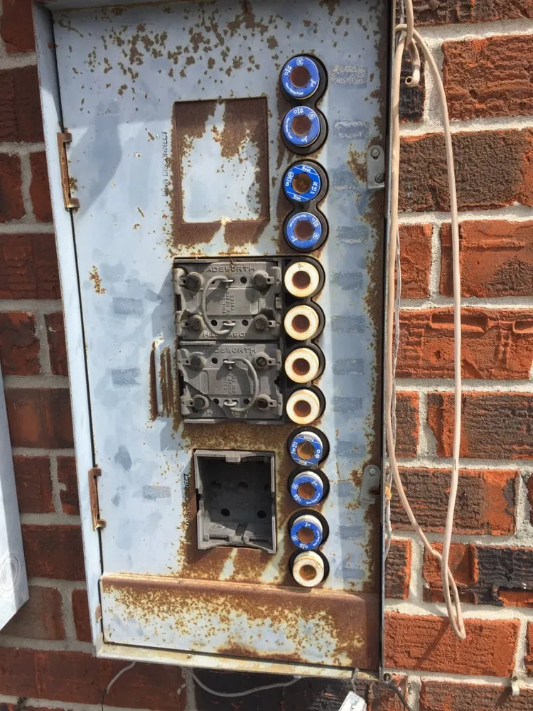 Slide of Farthing Electric