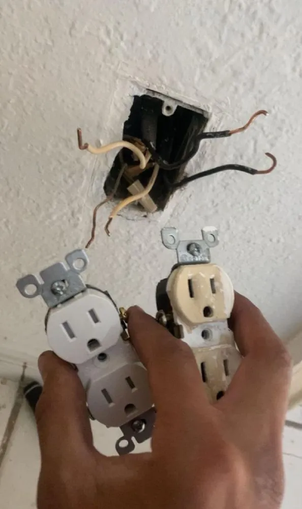 Slide of Fast Fix Electrician San Diego