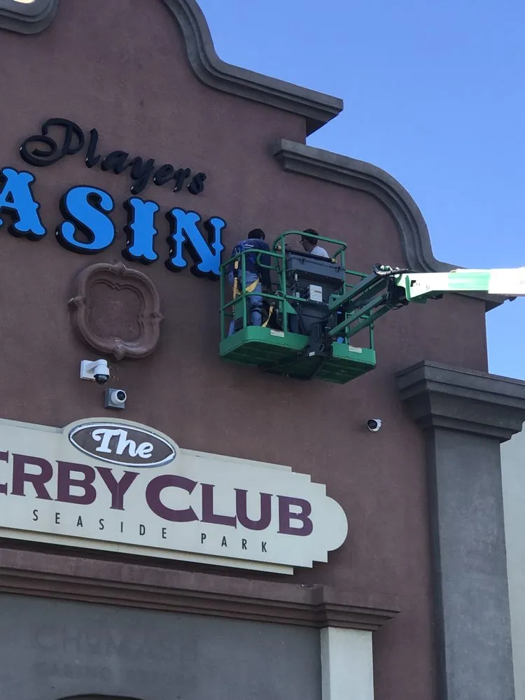 Slide of Fast Fredy Electric