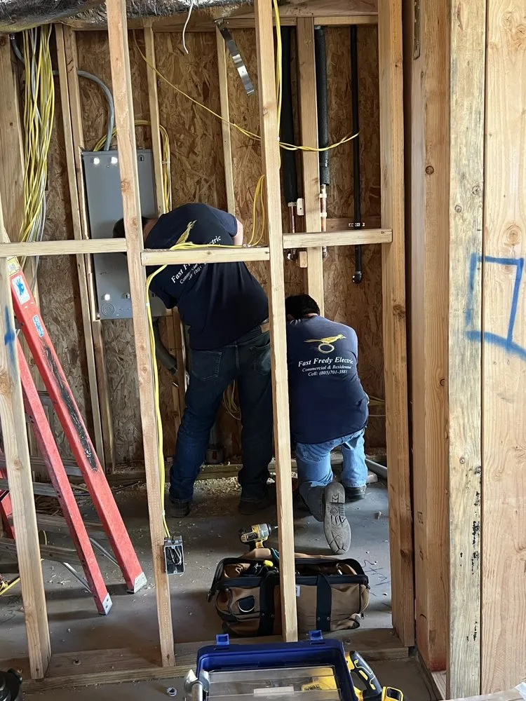 Slide of Fast Fredy Electric