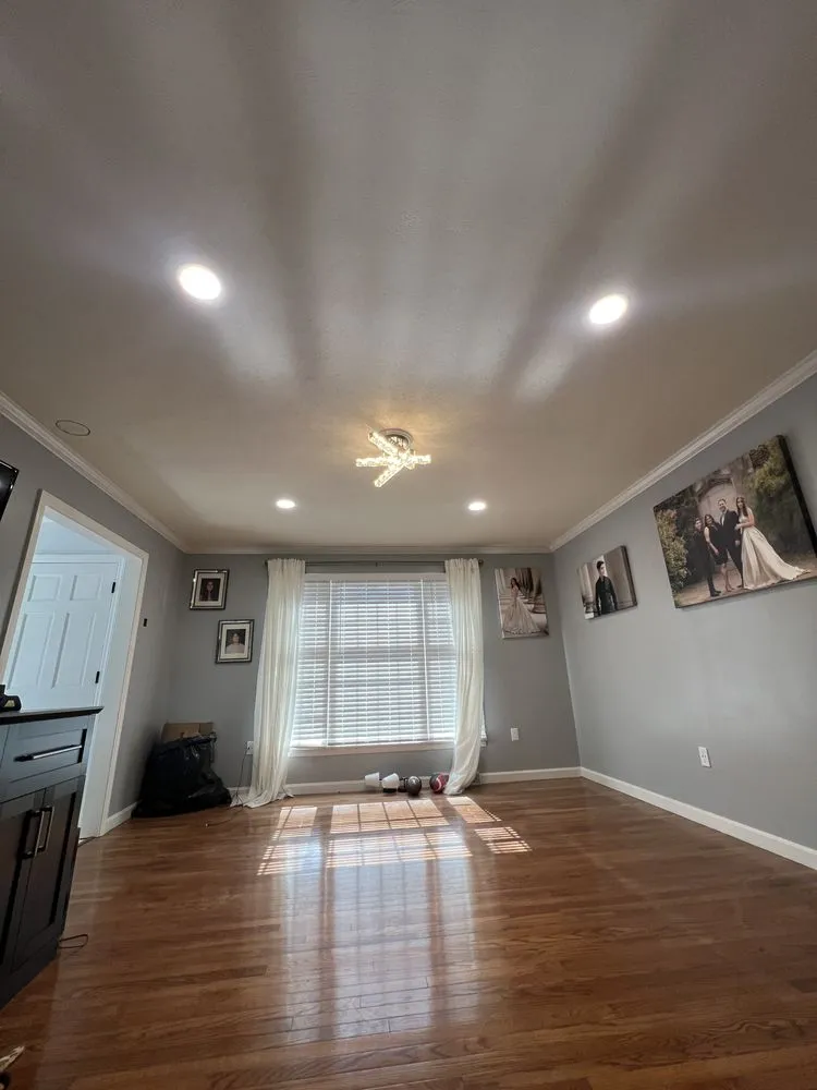 Slide of Fast Power Electric