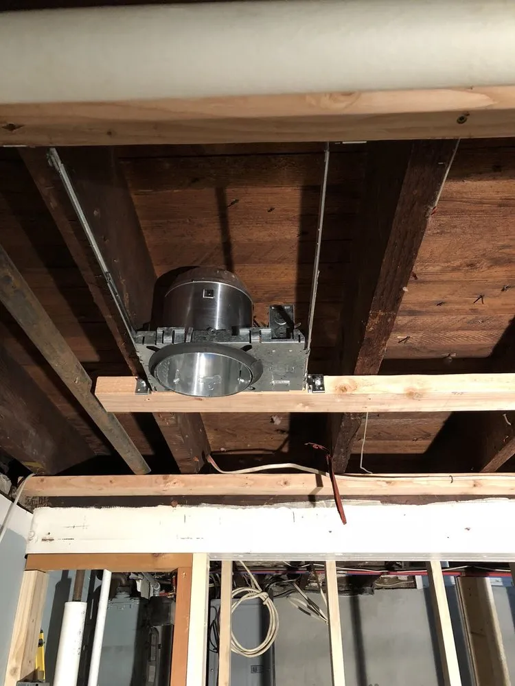 Slide of Fastrak Electric