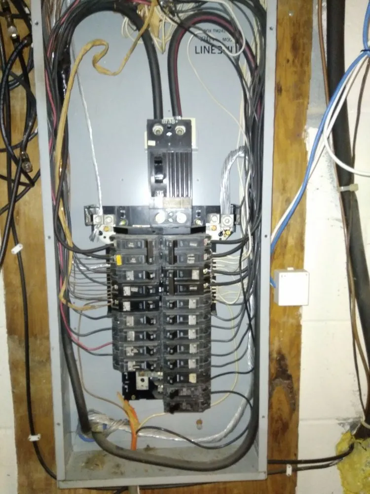 Slide of Fat Boy Electric Service