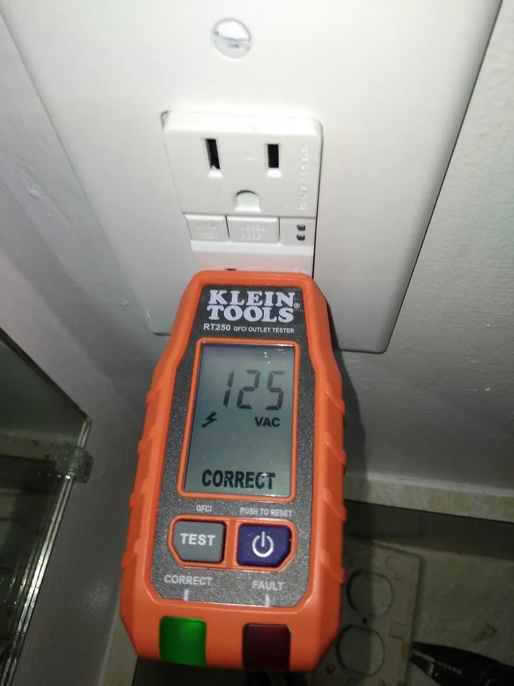 Slide of Fat Boy Electric Service