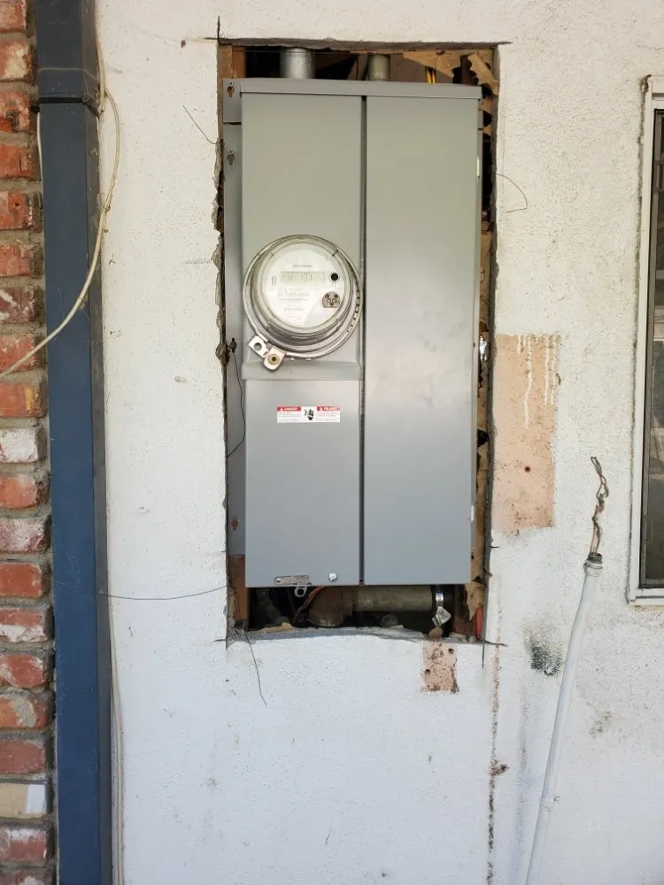 Emergency panel upgrade experts serving Apple Valley, CA - Father & Son Electric