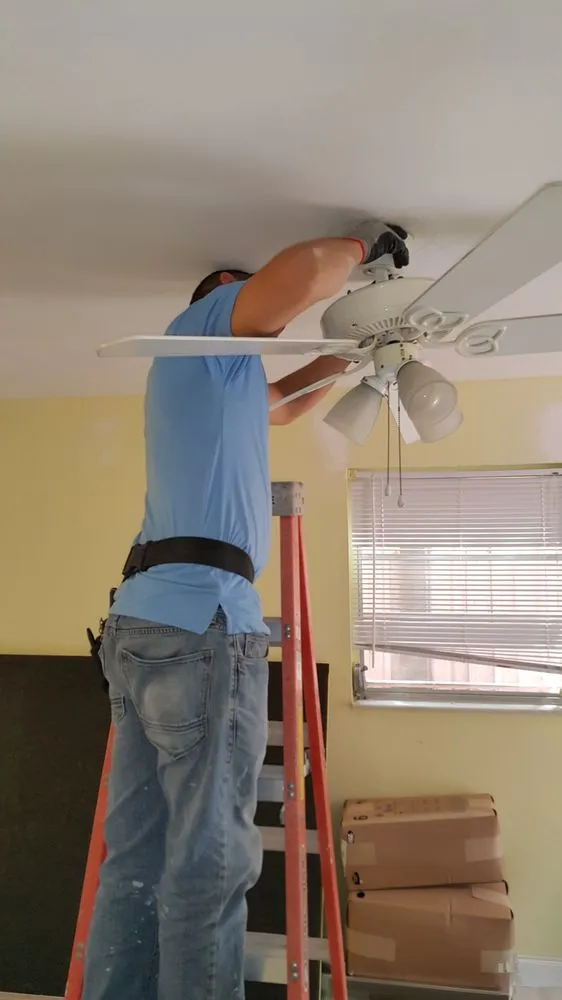 Slide of FCL Electric 