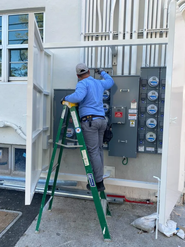 Slide of FCL Electric 