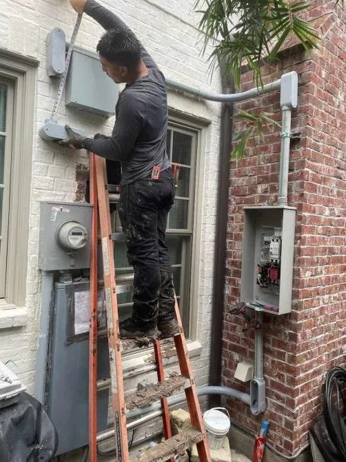 Slide of F&D Electrical Services