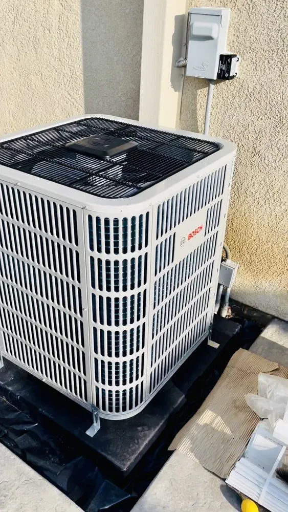 Reliable electrician providing outlet and switch repair in Menefee, CA - Fel-Air Heating & Air Conditioning