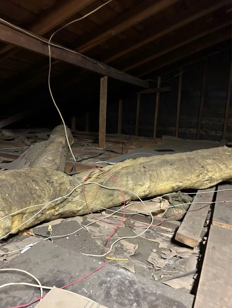 Trusted electrician providing outlet and switch repair in Menefee, CA - Fel-Air Heating & Air Conditioning