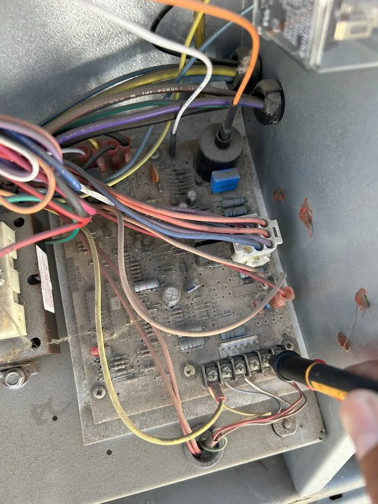 Emergency circuit breaker repair in Menefee, CA by Fel-Air Heating & Air Conditioning