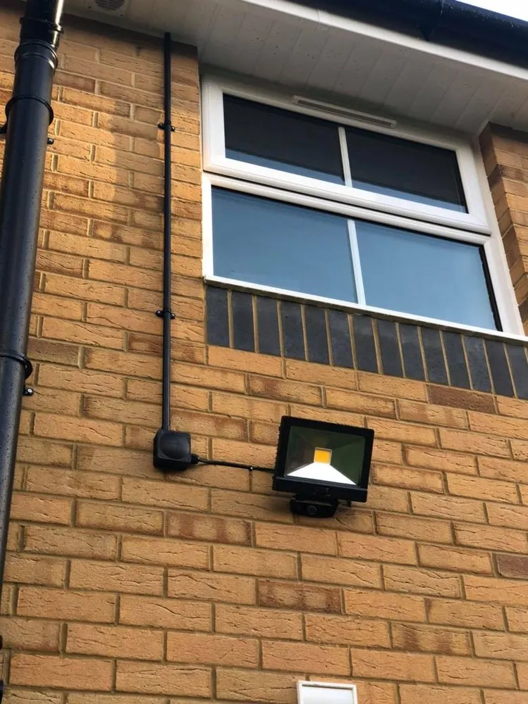 Slide of Felicity Emergency Electrician