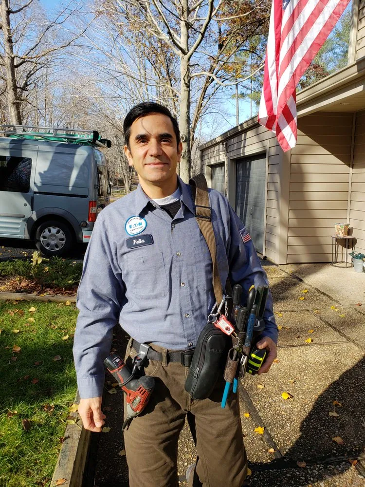 Slide of Felix Fix-It