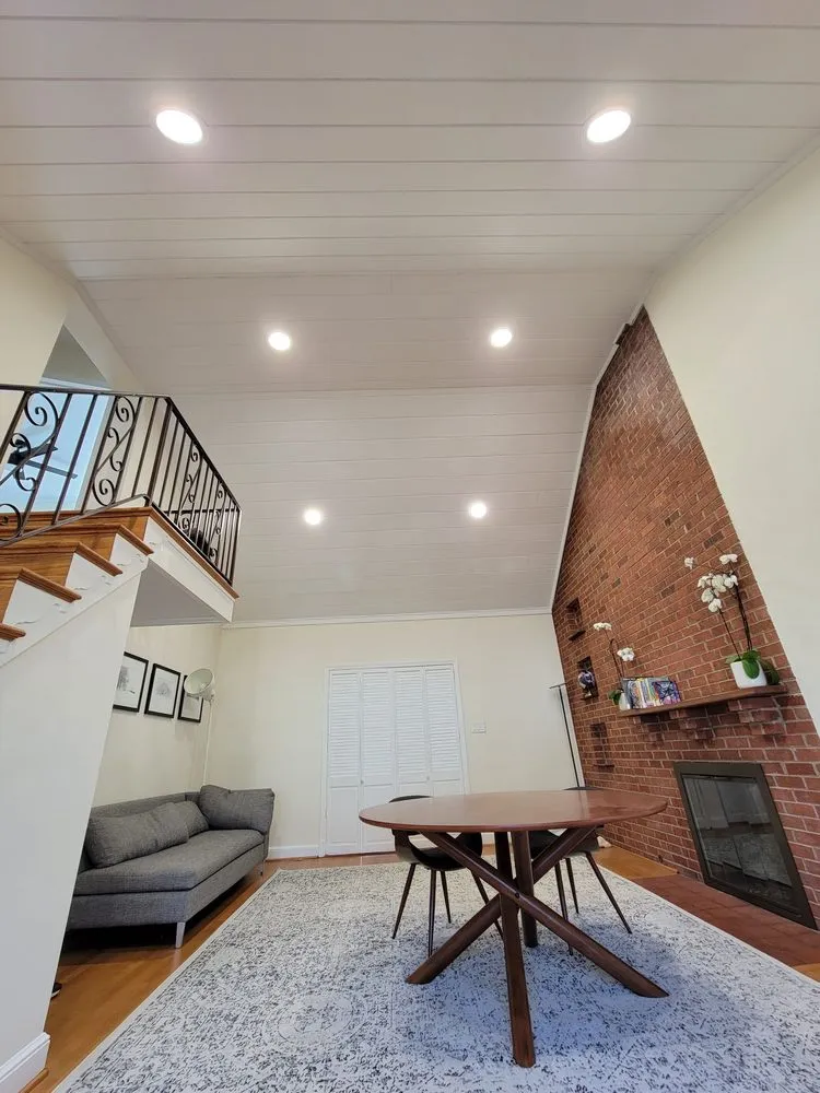 Slide of Felix Fix-It