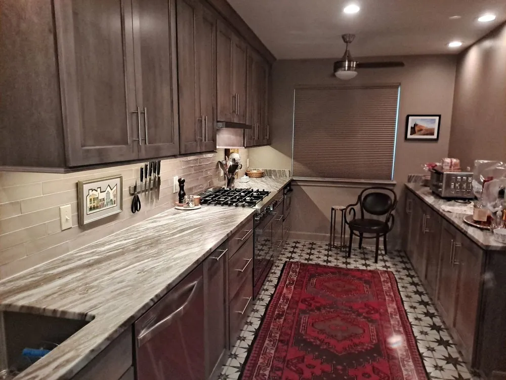 Slide of Fernandez Electric