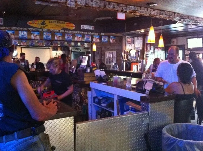 Slide of Fernandez Handyman Services