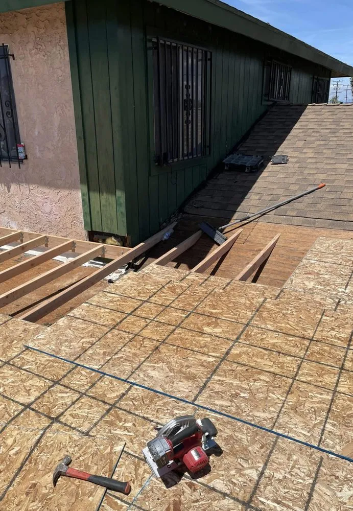 Slide of Fernandez Handyman Services