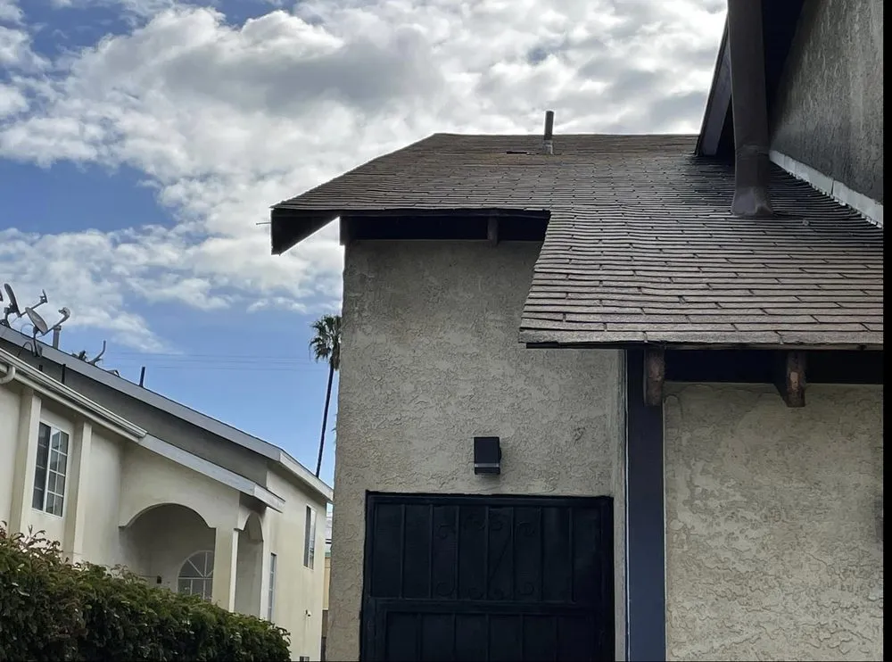 Slide of Fernandez Handyman Services