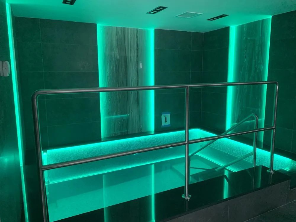 Slide of Fernando Electric