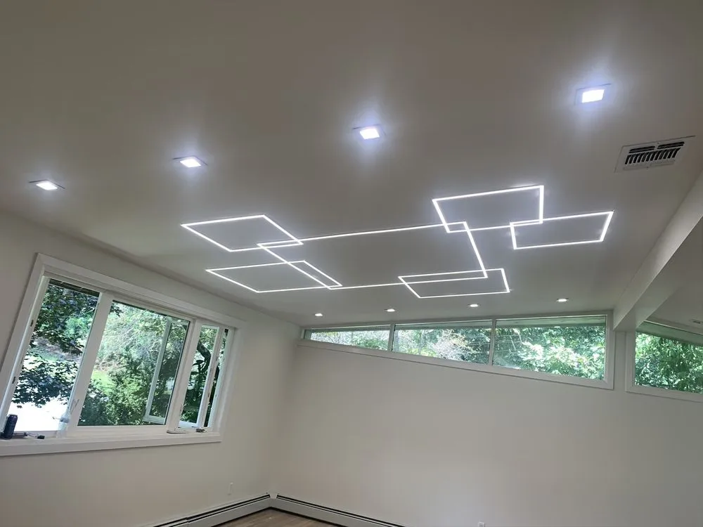 Slide of Fernando Electric