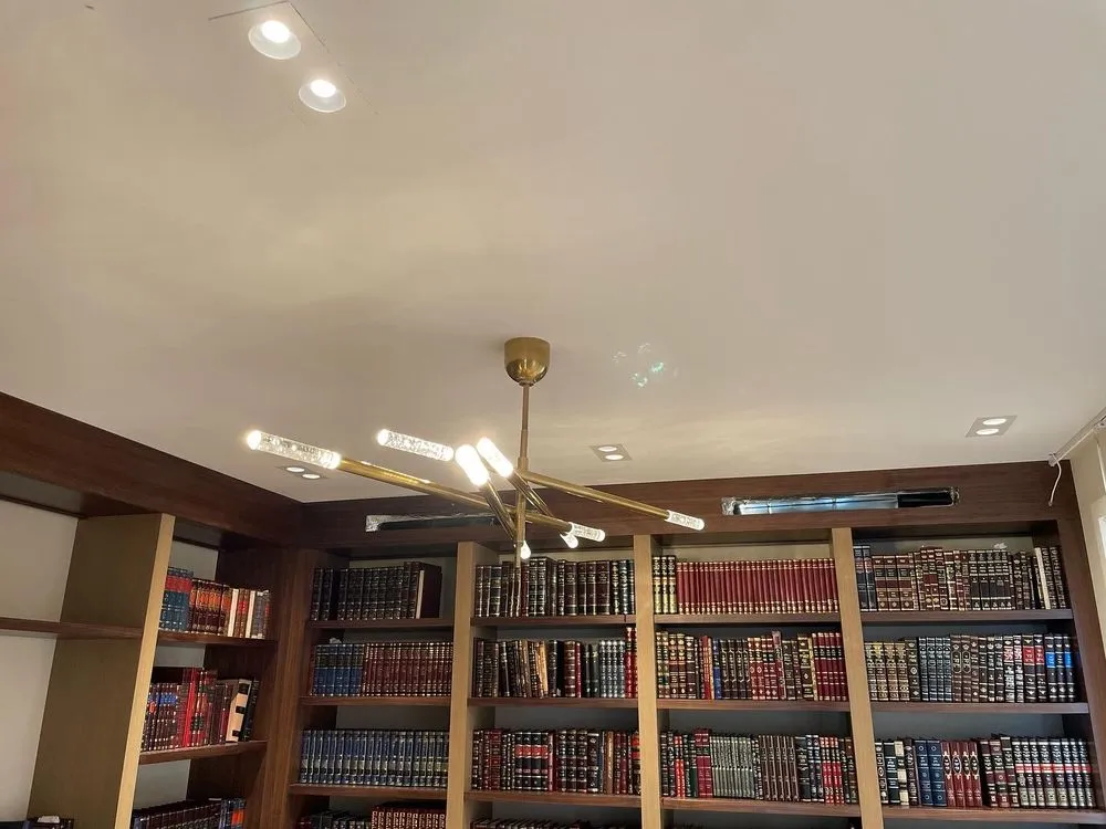 Slide of Fernando Electric