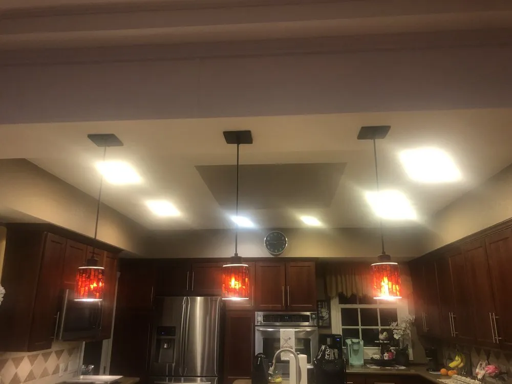 Slide of Fernando Garcia Electrical Services