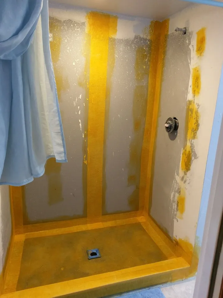 Slide of Ferreira Const