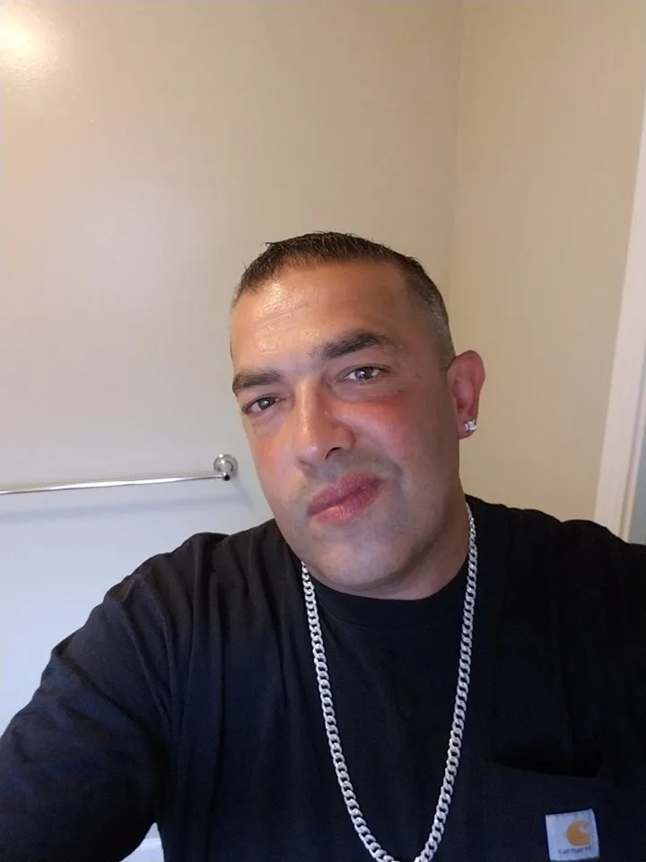 Slide of Ferreira Const