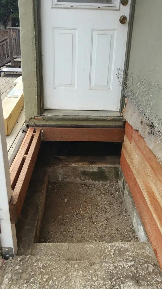 Slide of Ferreira Const