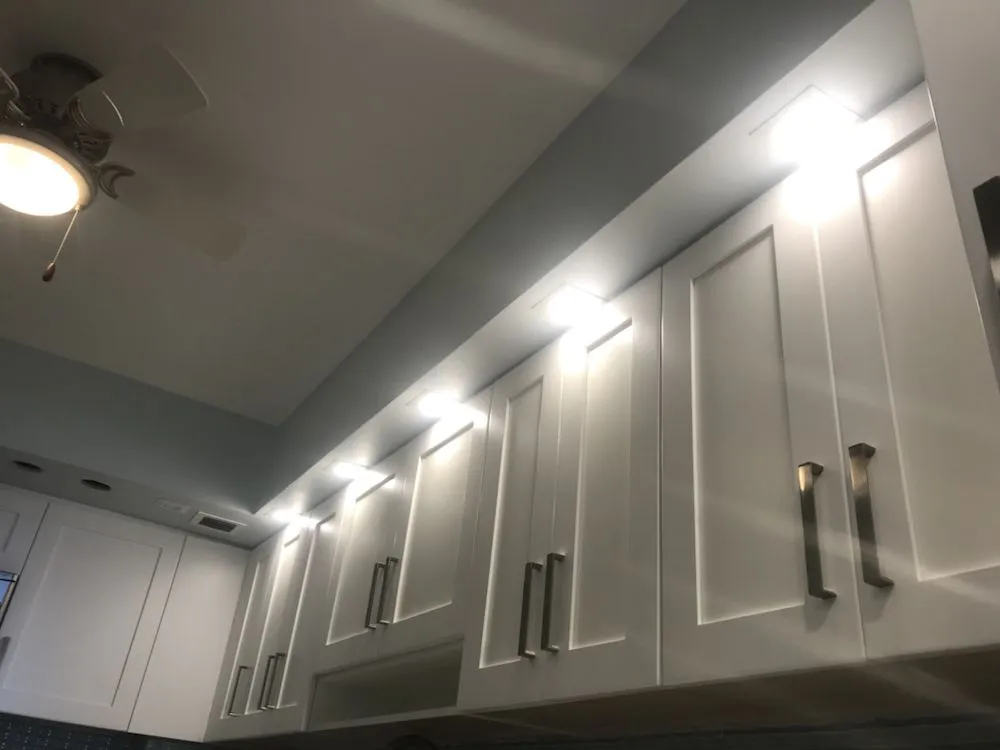 Slide of FG Lighting