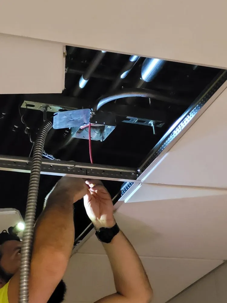 Slide of FGEC Electric