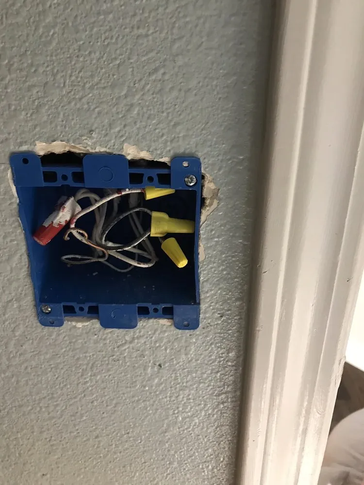 Slide of FGS Lightning