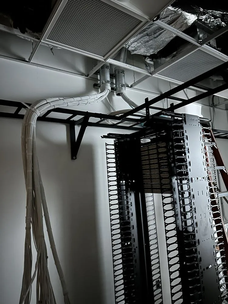 Slide of Fibra Electric