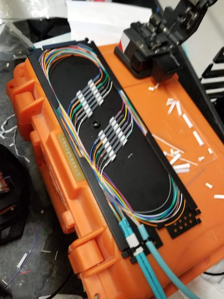 Slide of Fibra Electric