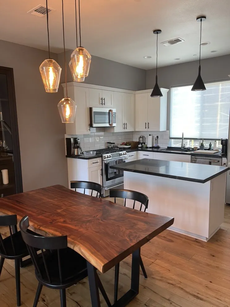 Slide of Fifth Sun Electric