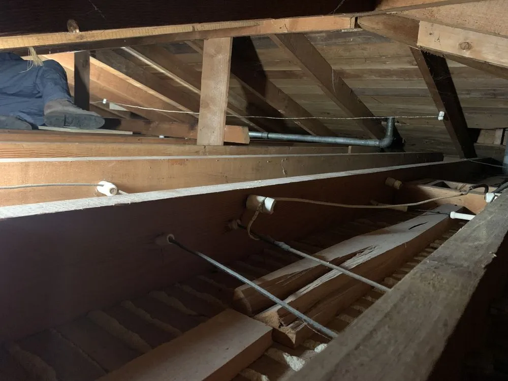 Slide of Fighting Amish Electric