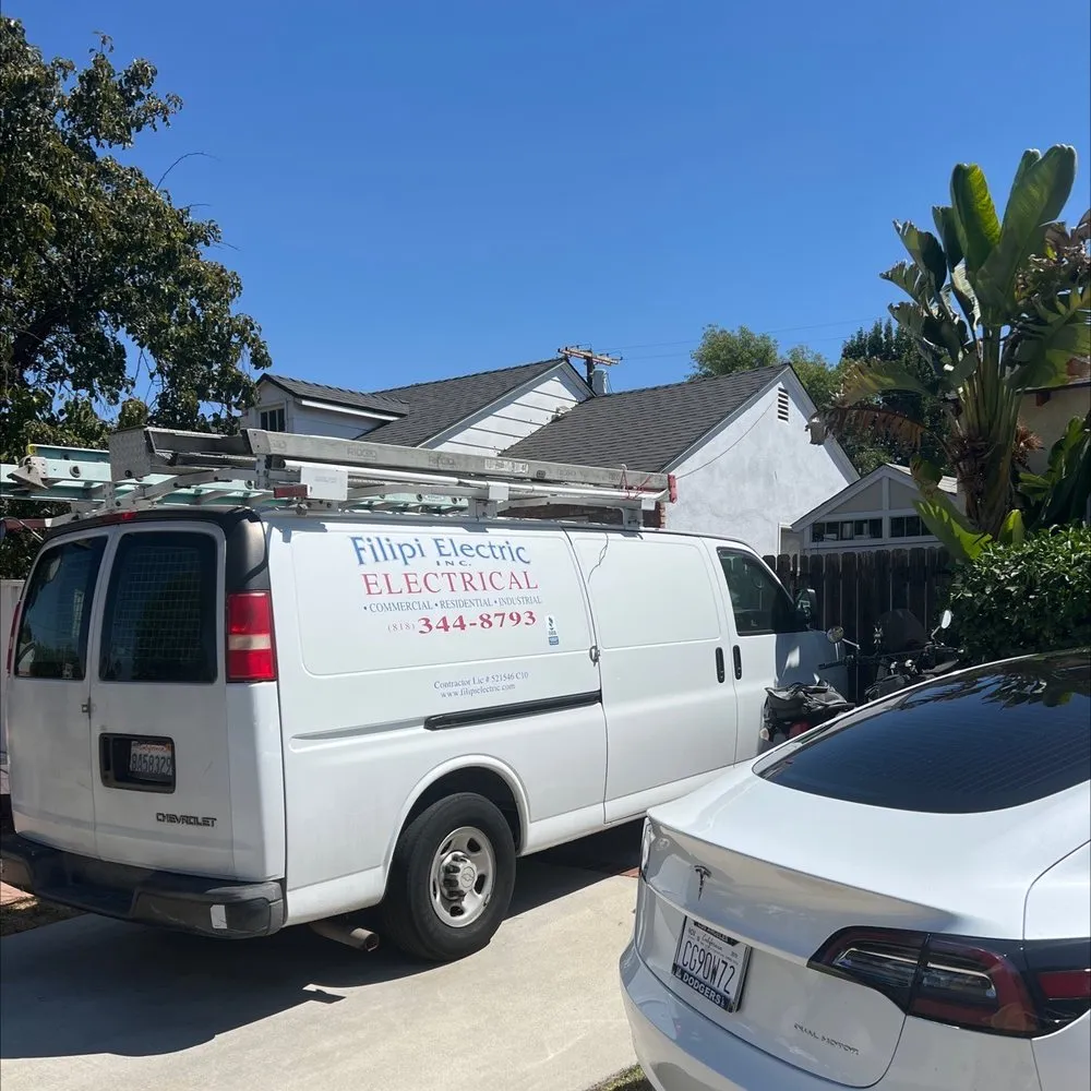 Emergency outlet and switch repair experts serving Reseda, CA - Filipi Electric