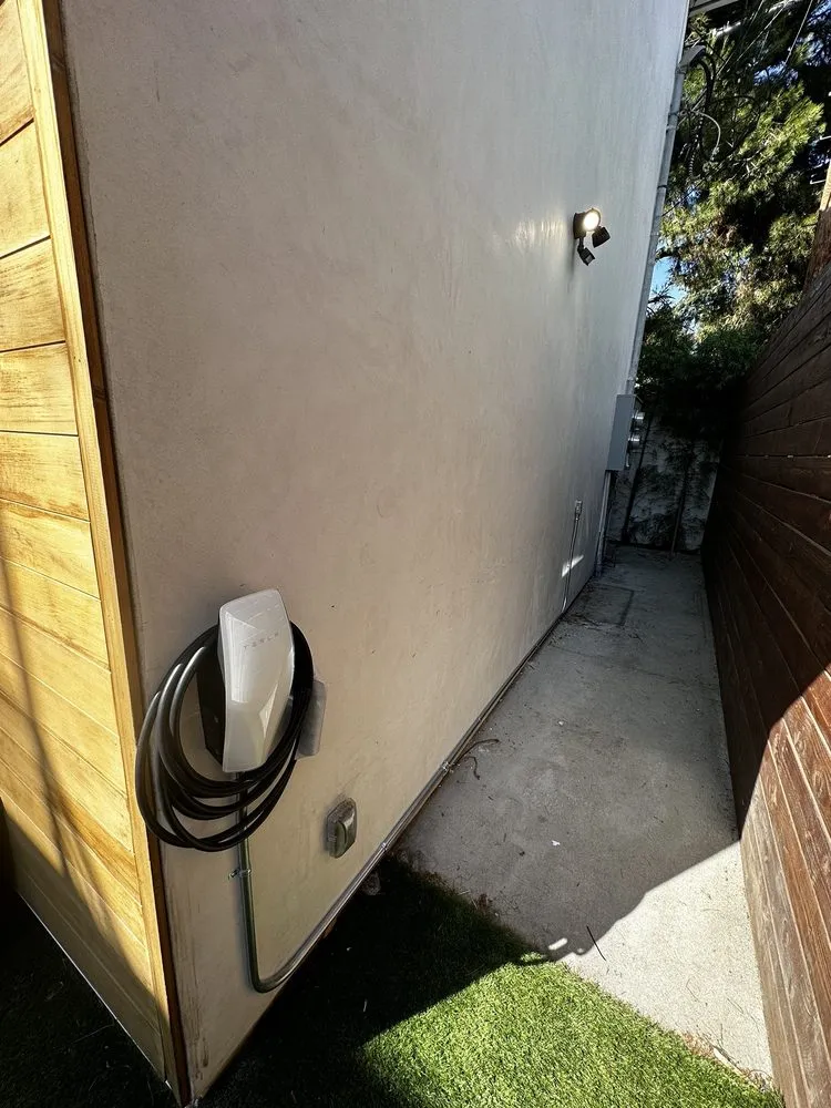 Professional wiring installation service in Reseda, CA - Filipi Electric