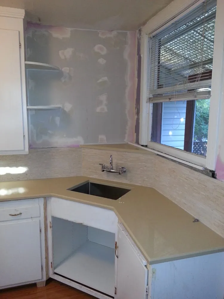 Emergency circuit breaker repair service in ,  - Final Fix Handyman