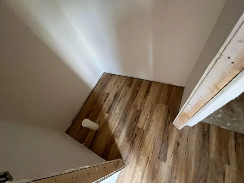 Slide of Finn and J flooring and more