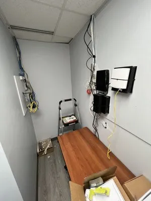 Certified emergency electrical service experts serving Browns Summit, NC - Firmly Technologies