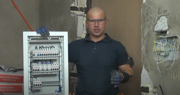 Slide of First Chicago Electrician Service