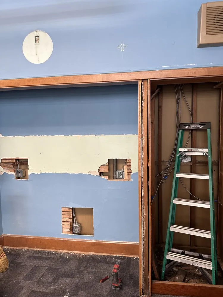 Slide of First Choice Car Chargers