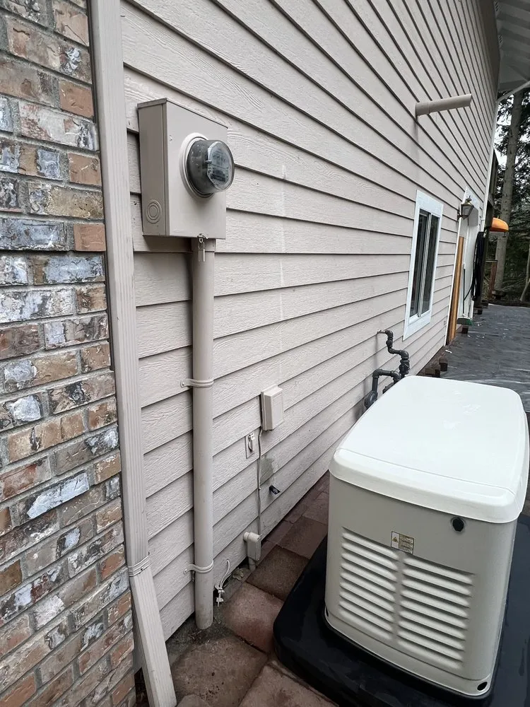 Slide of First Choice Electrical & Solar