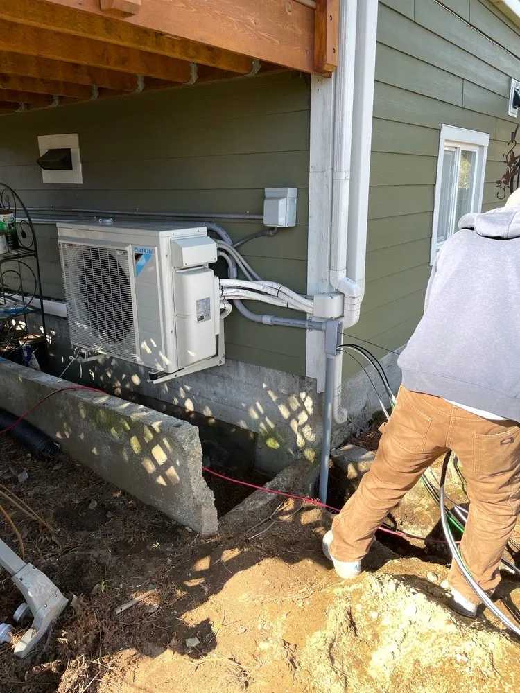 Slide of First Choice Electrical & Solar