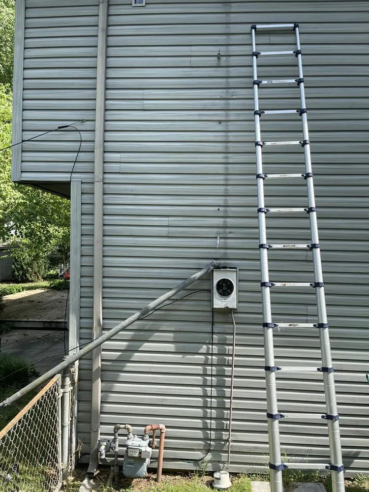 Slide of FIRST-RATE ELECTRIC