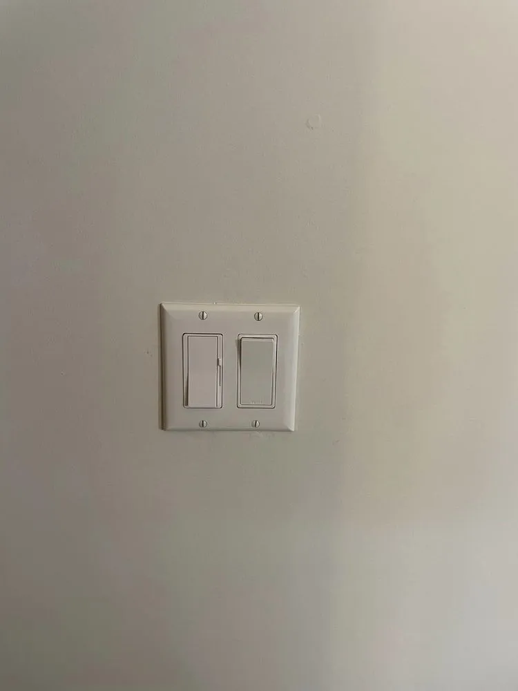 Slide of First Response Emergency Electrician